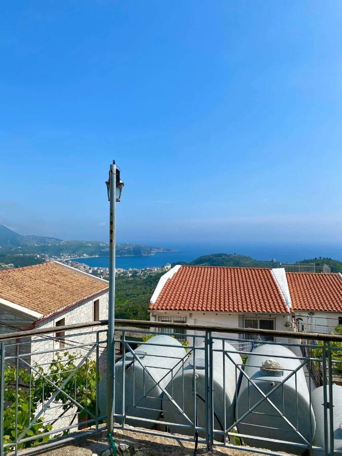 Gkoros House Old Town Himara